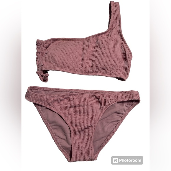 SALT + COVE Juniors' One-Shoulder Top/Textured Hipster Bottoms Bikini Set | NEW! - Picture 10 of 13